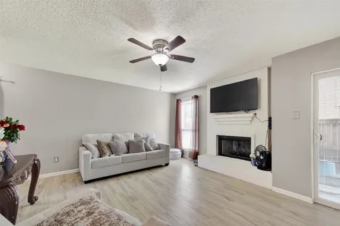 3919 Fairmont Parkway 171 Pasadena TX 77504