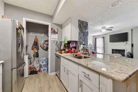 3919 Fairmont Parkway 171 Pasadena TX 77504