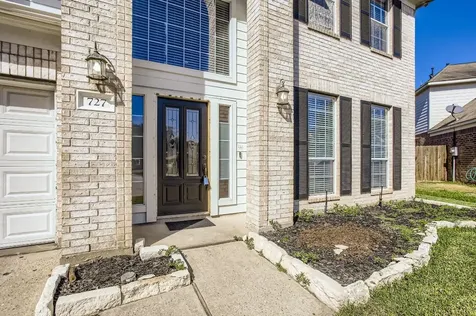 727 Pine Thicket Court Spring TX 77373