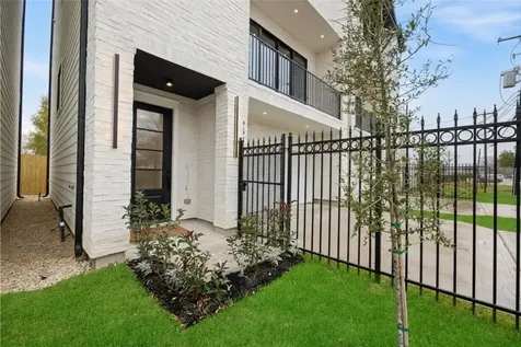6332 Sidney Street Houston TX 77021
