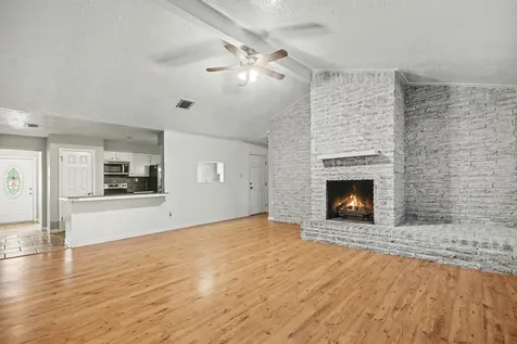 16923 Blackhawk Boulevard Friendswood TX 77546