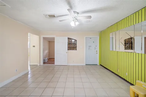 5639 Overdale Street Houston TX 77033