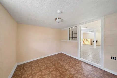 5639 Overdale Street Houston TX 77033