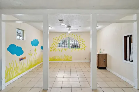 5639 Overdale Street Houston TX 77033