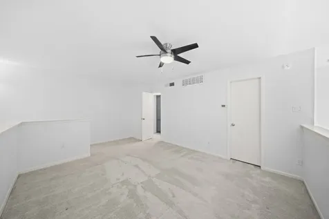 2800 Jeanetta Street 2402 Houston TX 77063