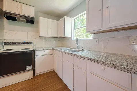 4810 Carmen Street Houston TX 77033