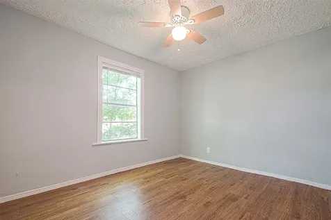4810 Carmen Street Houston TX 77033