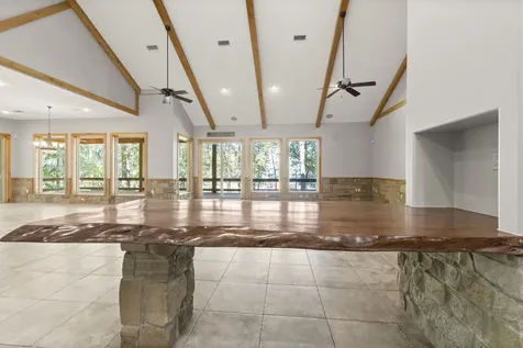 3970 Fm 2457 Livingston TX 77351