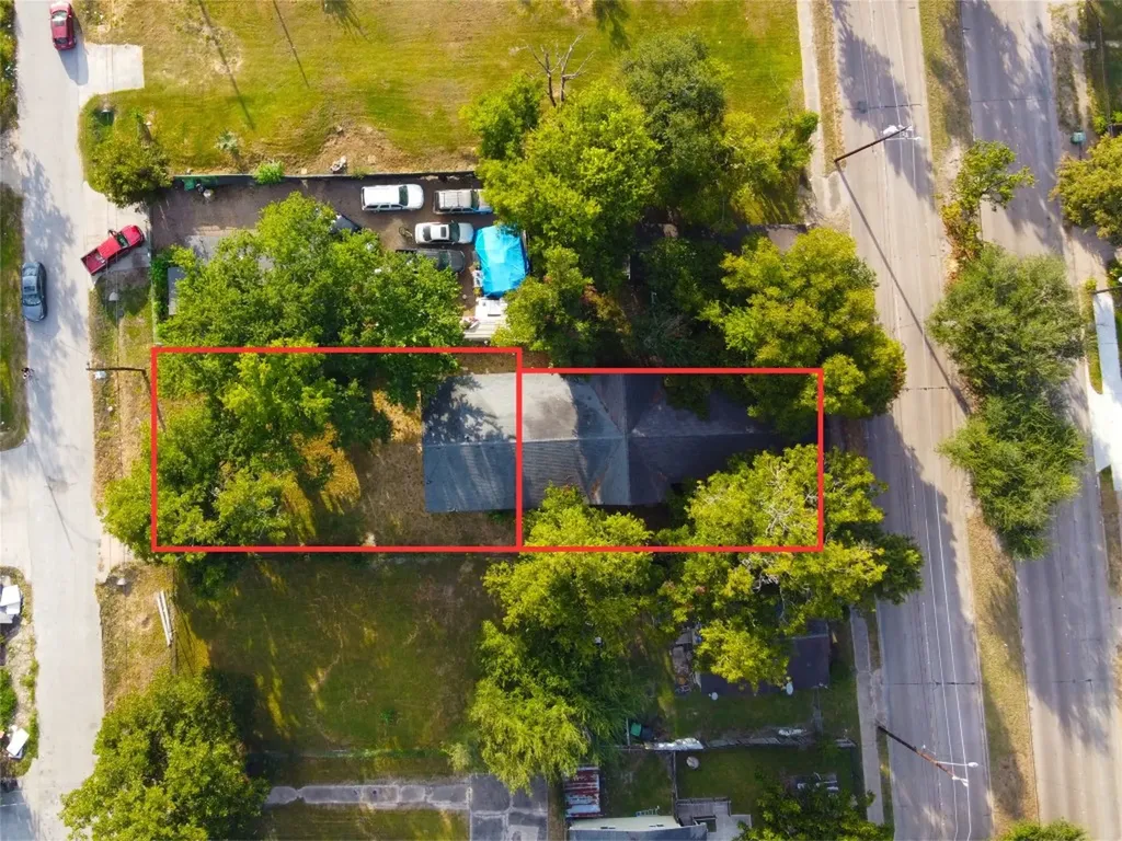3216 Collingsworth Street Houston TX 77026