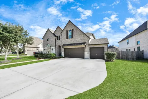 1911 Sapphire Pines Lane Richmond TX 77469
