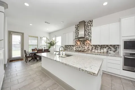 1911 Sapphire Pines Lane Richmond TX 77469