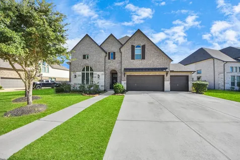 1911 Sapphire Pines Lane Richmond TX 77469