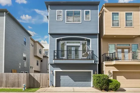 3203 Garden Oaks View Houston TX 77018