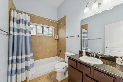 3203 Garden Oaks View Houston TX 77018
