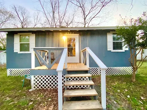 110B S Beatty Avenue Livingston TX 77351
