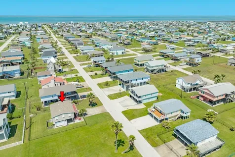 4134 Fort Bend Drive Galveston TX 77554