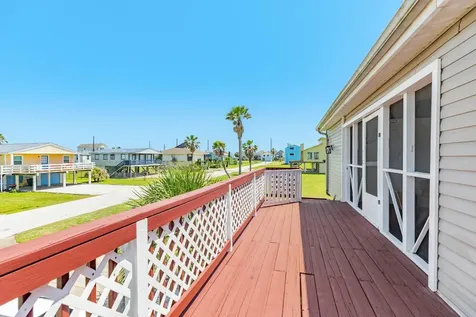 4134 Fort Bend Drive Galveston TX 77554