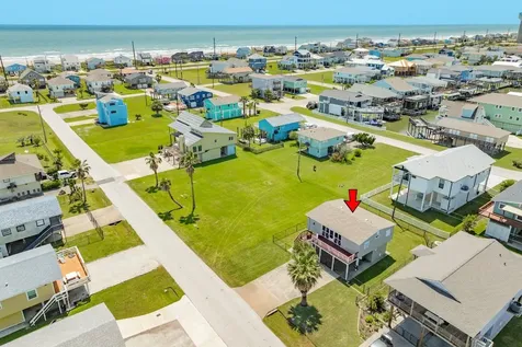4134 Fort Bend Drive Galveston TX 77554