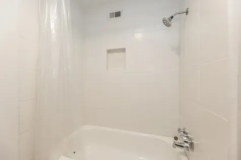 2101 Fountain View Drive 46c Houston TX 77057