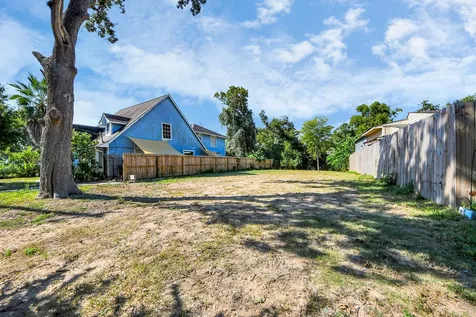 1740 Esperanza Street Houston TX 77023
