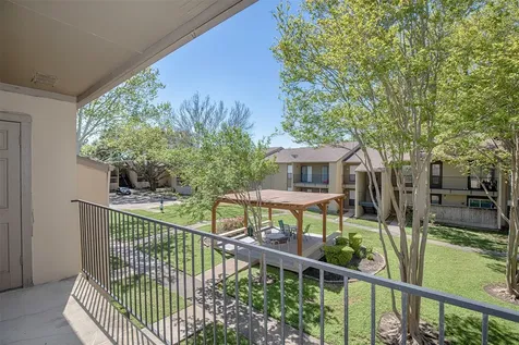 3300 Pebblebrook Drive 36 Seabrook TX 77586