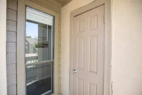 3300 Pebblebrook Drive 36 Seabrook TX 77586