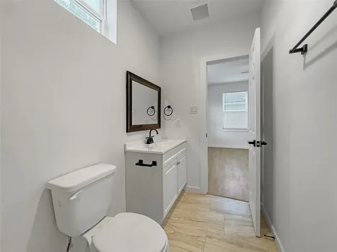 6707 Avenue F 1 Houston TX 77011