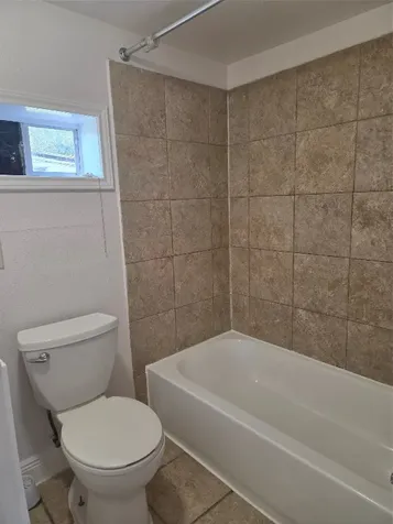 302 71 Street 3 Houston TX 77011