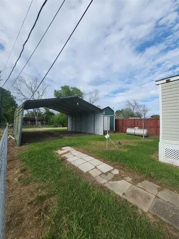 502 Magnusson Palacios TX 77414
