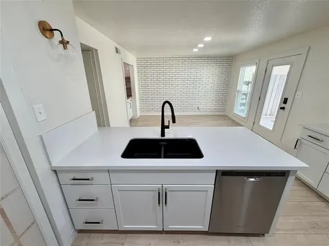 71 Cayenne Common Lake Jackson TX 77566