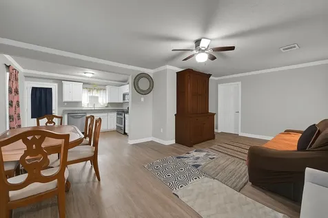 3607 De Leon Street Houston TX 77087