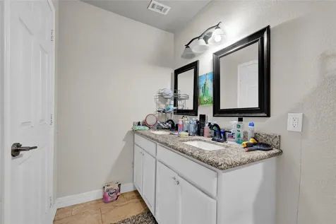 3607 De Leon Street Houston TX 77087