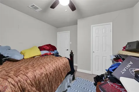 3607 De Leon Street Houston TX 77087