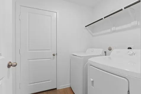 9011 Serene Haven Iowa Colony TX 77583