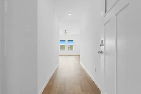 9011 Serene Haven Iowa Colony TX 77583