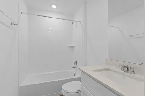 9011 Serene Haven Iowa Colony TX 77583