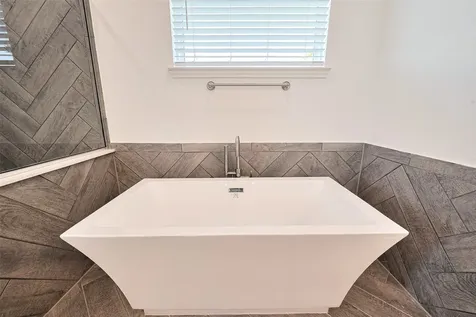 3019 Golden Isle Drive Texas City TX 77568