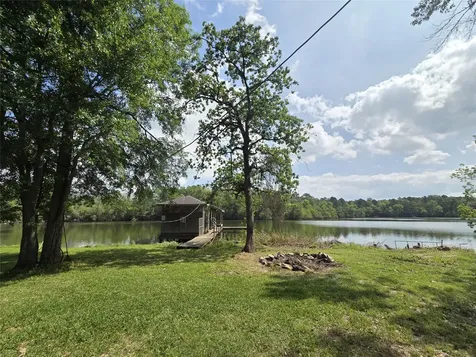 0 Lakeside Drive Huntsville TX 77320