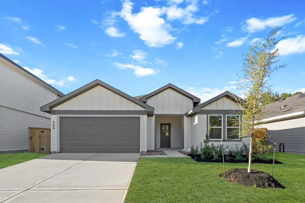 255 Golden Eagle Boulevard New Waverly TX 77358