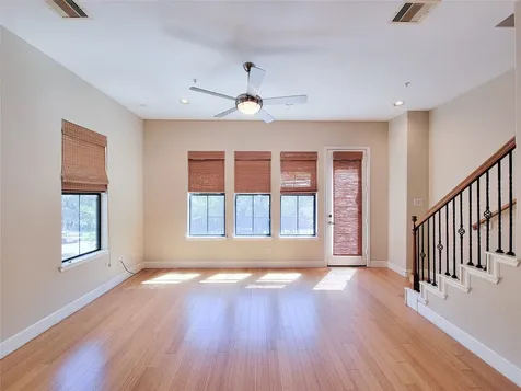 2904 Chenevert Street F Houston TX 77004
