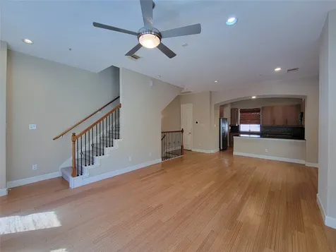 2904 Chenevert Street F Houston TX 77004