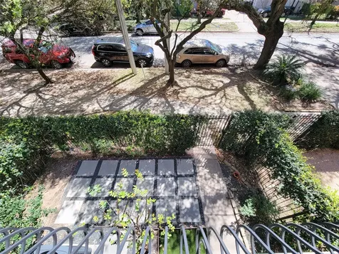 2904 Chenevert Street F Houston TX 77004