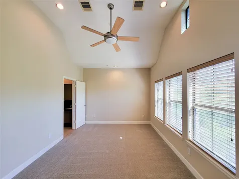 2904 Chenevert Street F Houston TX 77004
