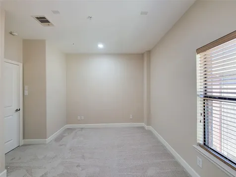 2904 Chenevert Street F Houston TX 77004