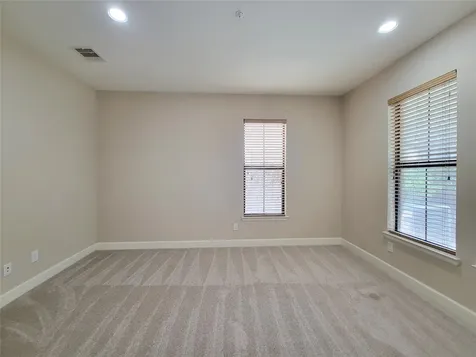 2904 Chenevert Street F Houston TX 77004