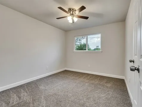 1905 County Road 235 Alvin TX 77511