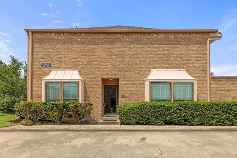 9200 W Bellfort Street 25 Houston TX 77031