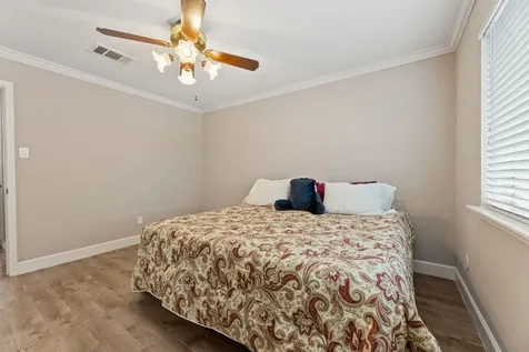 9200 W Bellfort Street 25 Houston TX 77031