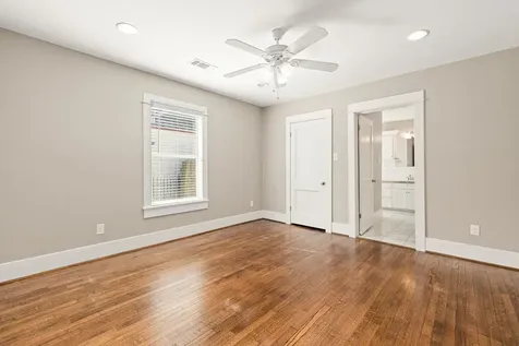 5508 Truett Street Houston TX 77023