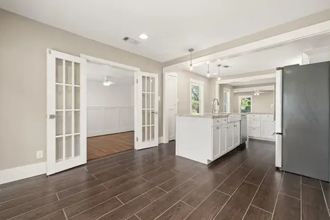 5508 Truett Street Houston TX 77023